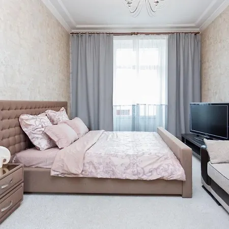 Apartment Flatcomfort Nezavisimosti 23